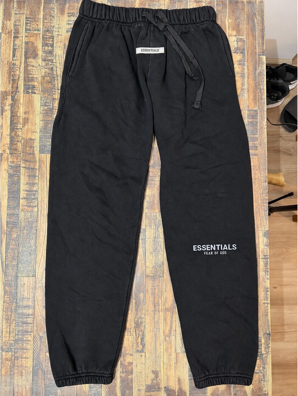 Fear of God Essentials Classic Fleece Sweatpants Black Size L Joggers